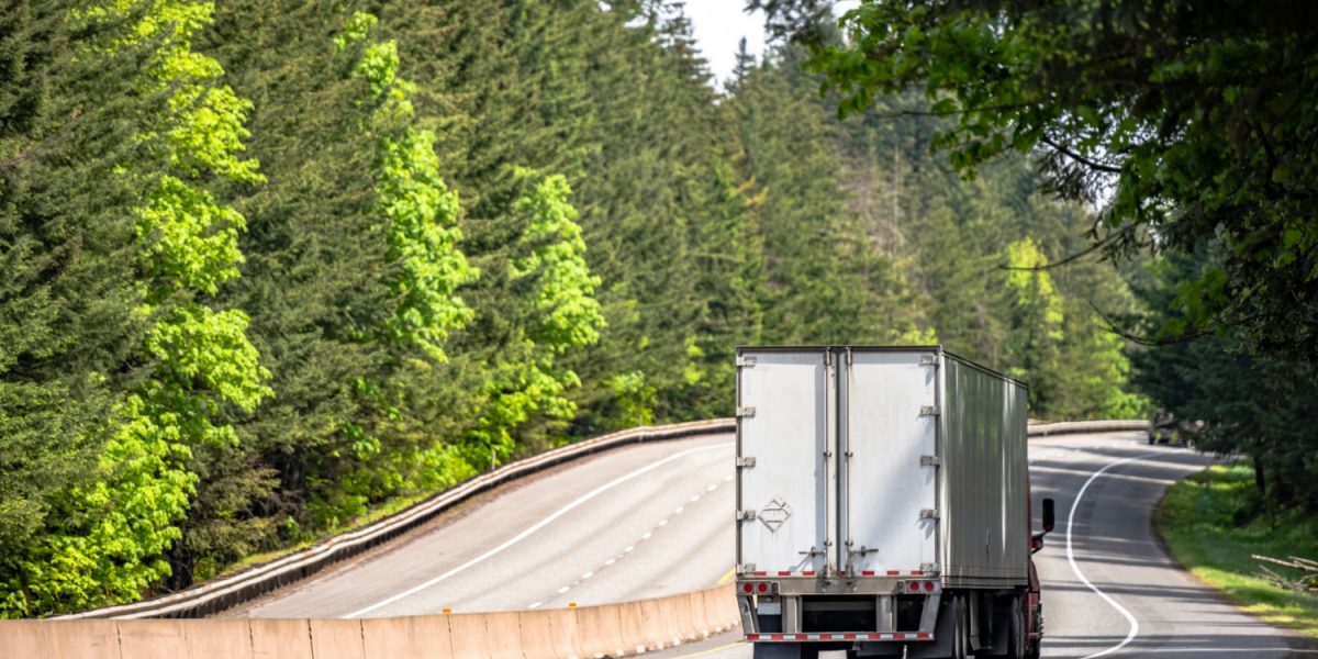 How To Optimize Your Trucking Routes